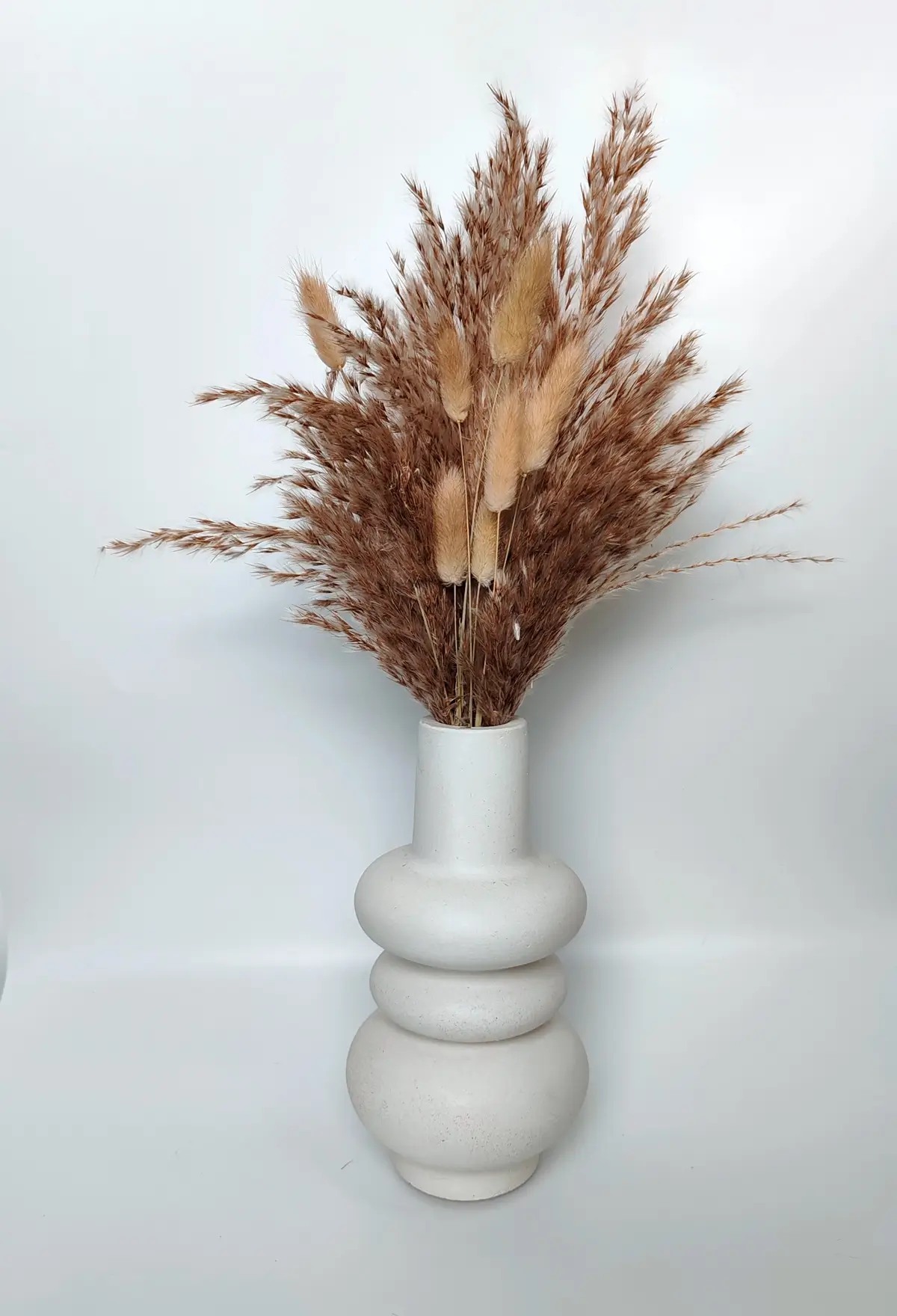 Jarrón minimalista Arus blanco de esferas con flores secas decoración artesanal Sweetlar