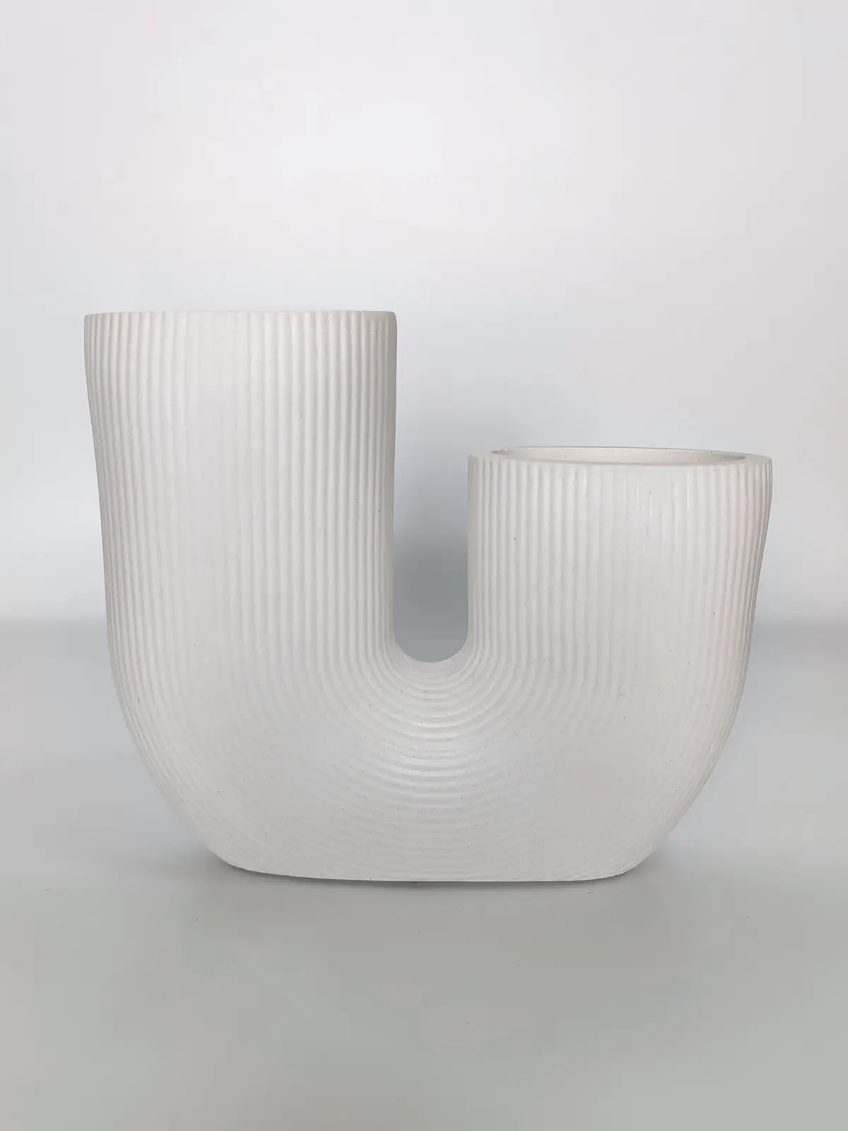 Jarrón artesanal Igrid blanco de estilo zen y nórdico decoración Sweetlar